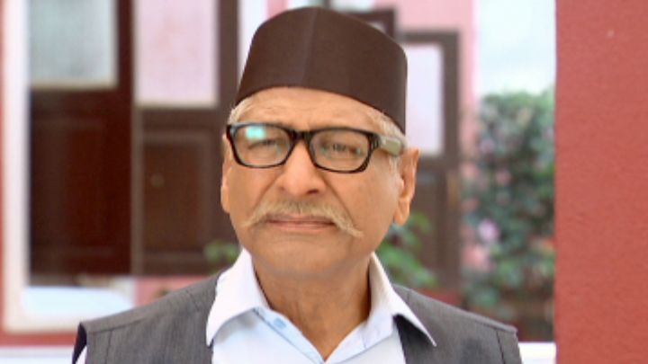 Kesri Narayan Loses Consciousness