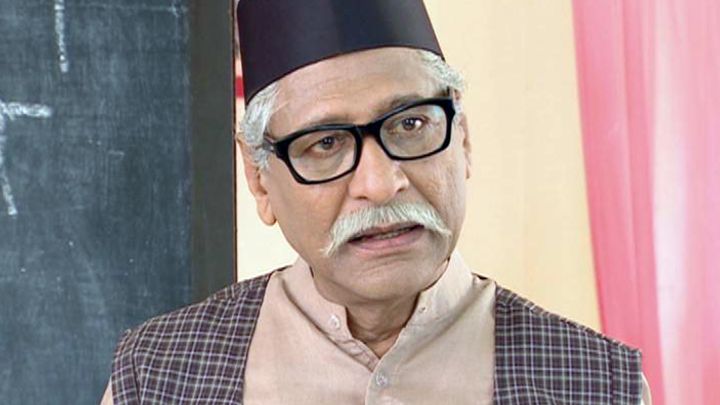 Kesri Narayan Stands Upto The Goon