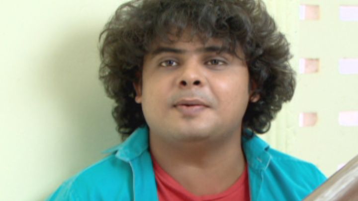 Kapi Forges Kesri Narayan's Sign