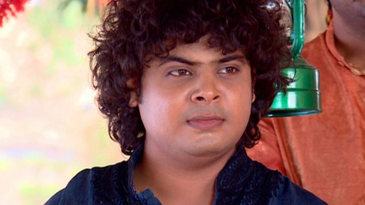 Kapi Finds Mandira's Weakness