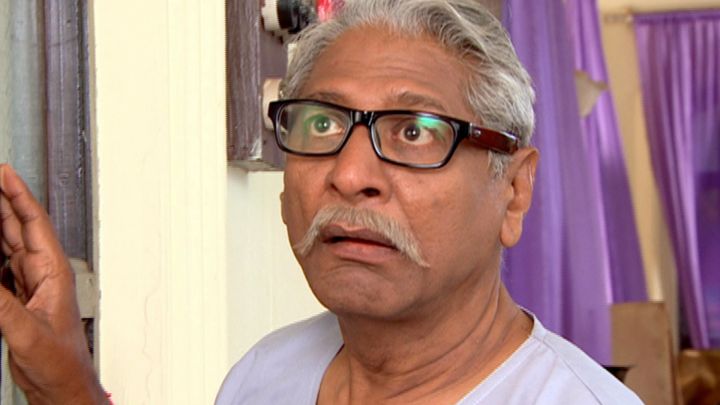 The Main Door Goes Missing