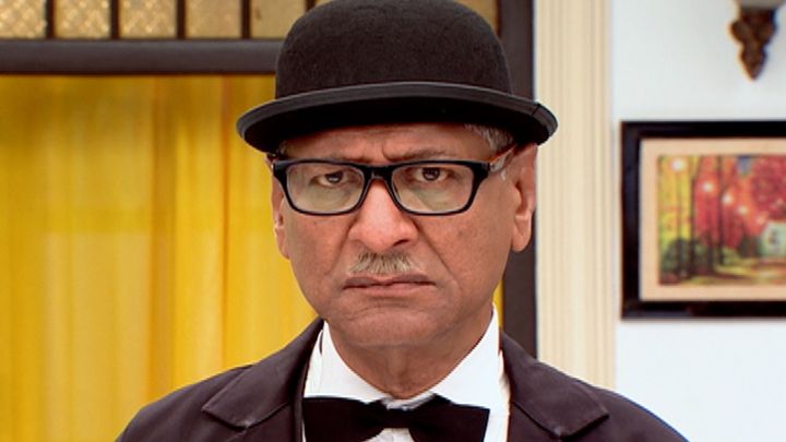 Kesri Narayan Is Laughed At