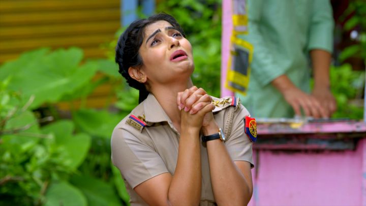 Behen Ko Kaise Sambhale?