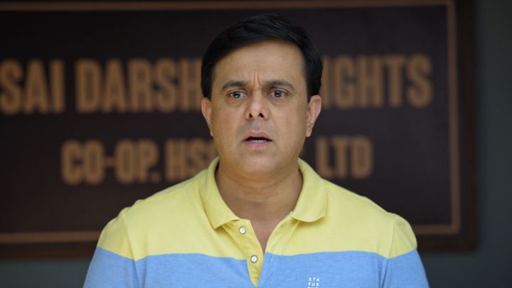 Radhika Ko Kyun Paise Chahiye?