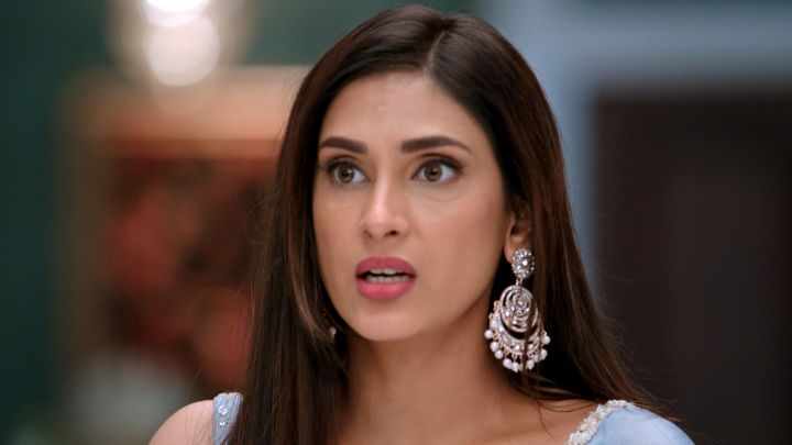 Vedika Sets Up A Trap