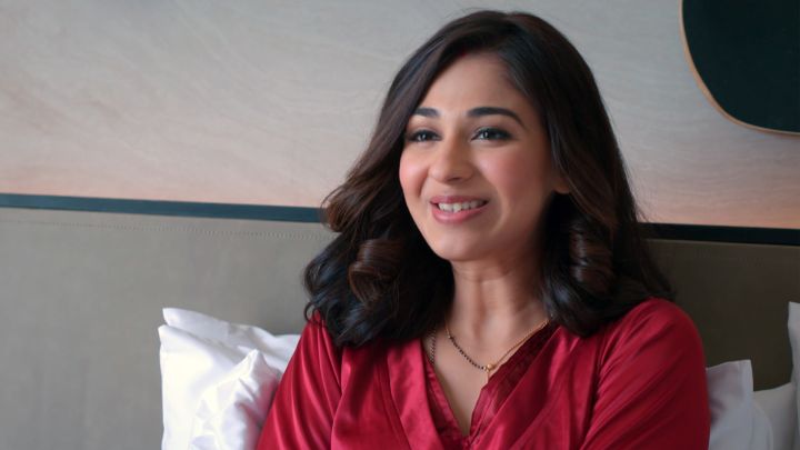 Saumya And Armaan's Honeymoon