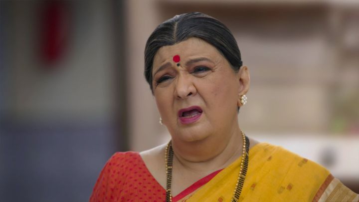 Radhika's Pink Chappal