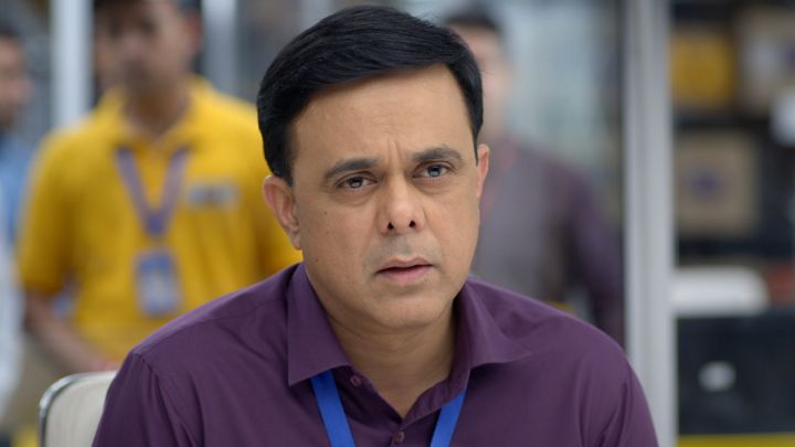 Rajesh's New Team Member