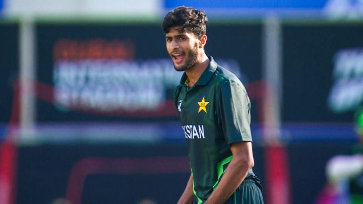 Subhan Rips Through UAE's Batting