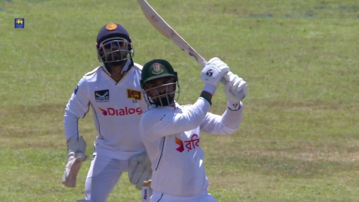 Six! Das Whacks It Straight Down The Ground