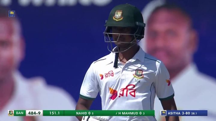 Four! Mahmud Gets The First Boundary Of The Day