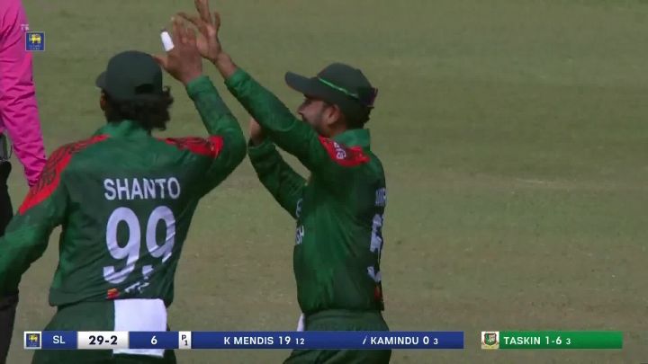 Wicket! Mendis Miscues It Straight Into Mehidy's Safe Hands
