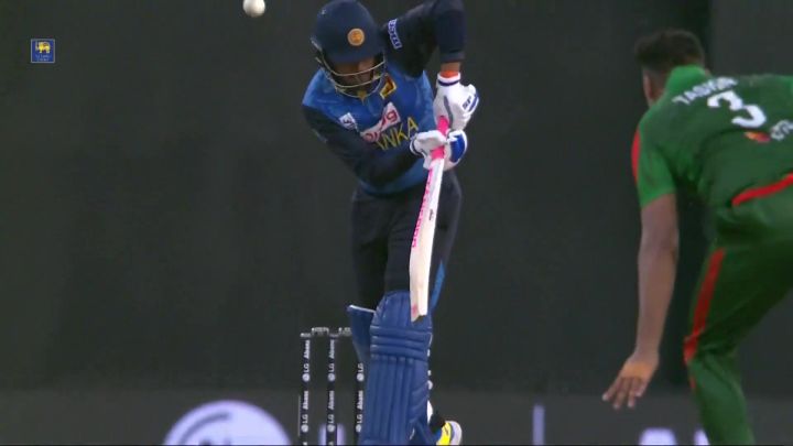 Wicket! Taskin Gets His Second Off The Over, Theekshana Walks Back