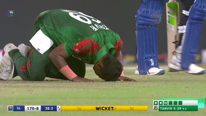 Wicket! Tanvir's Terrific Fifer Turns The Tide, Theekshana Walks Back