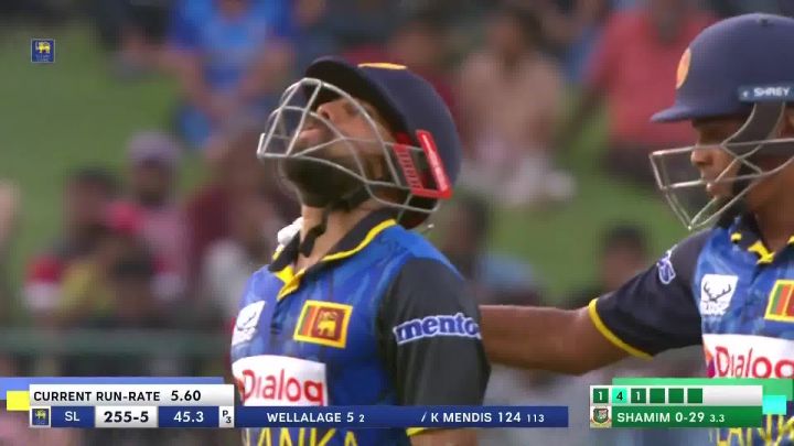 Wicket! Shamim's Excellent Caught-And-Bowled Ends Mendis' Marvelous Innings