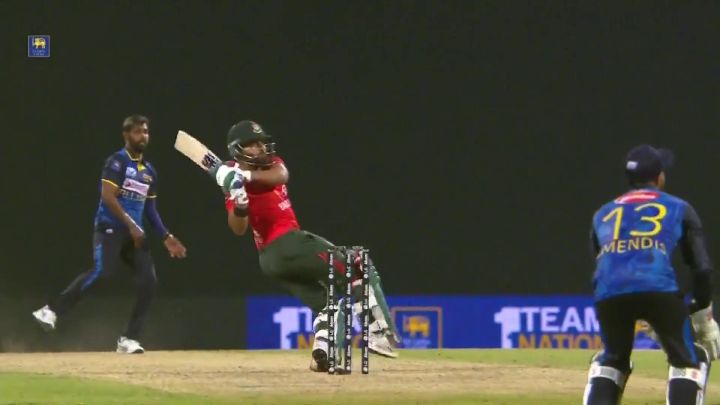 Six! Shamim Clears The Ropes With A Cheeky Shot