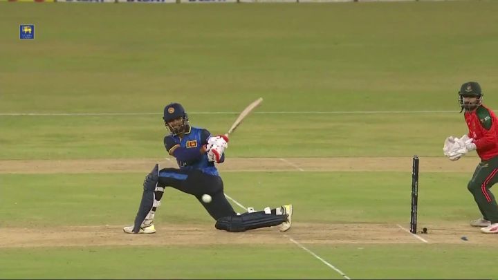 Four! Shanaka Finds The Boundary With A Perfect Sweep Shot