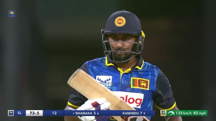 Six! Kamindu Gets The First Maximum Of The Match