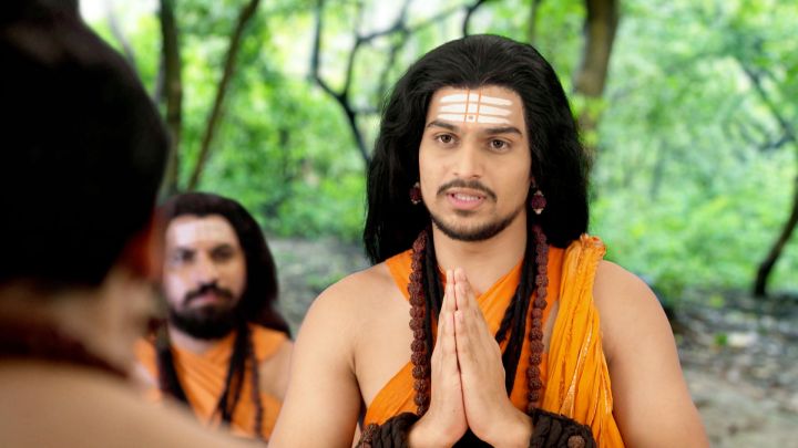 Anjan Aai Warning For Charpatinath's Family