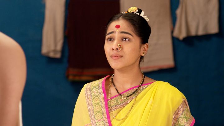 Charpatinath's Parents Converse With Their Son