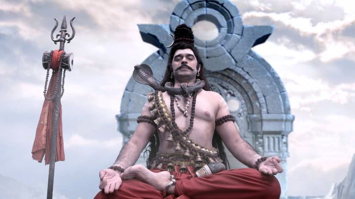 Mahendra Is In Big Trouble