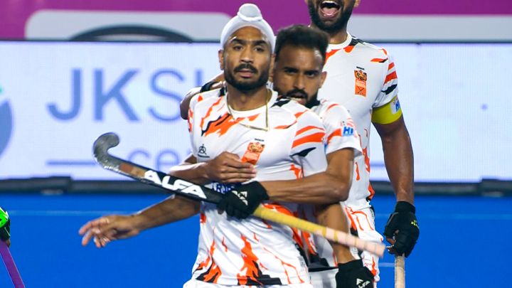 Shrachi Rarh Bengal Tigers Roar Past UP Rudras - Highlights - 15 Jan 2025