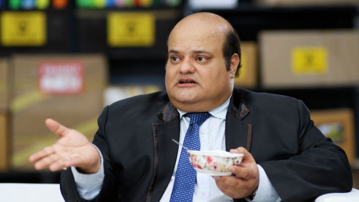 Sakhi Comes Clean Before Mr Kakkad