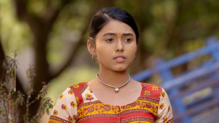 Jhipri Sells Her Stock