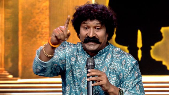 Pravin Tardechi Antardrishti