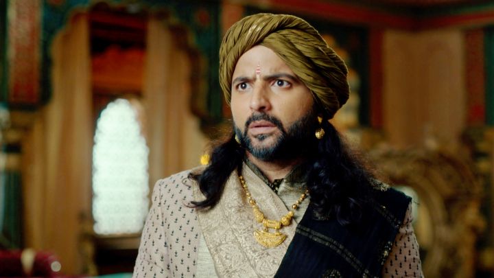 Maharaj Raghuvendra Par Khatra