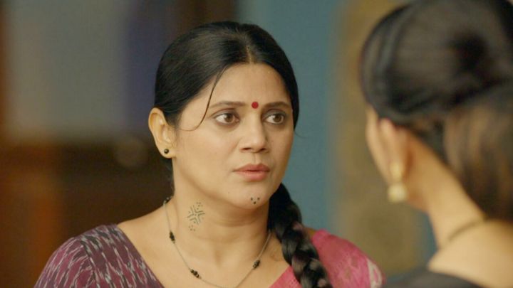 Pushpa's Bold Decision