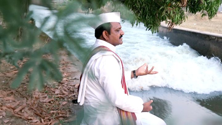 Kirtankar Ani Shishak