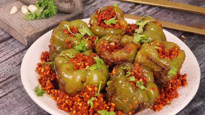 Bharli Dhobli Mirchi