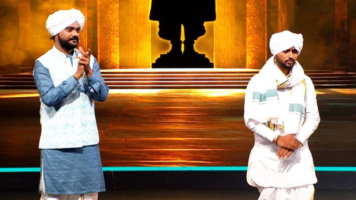 Tumhi Dagine Asaal Ya Parampareche