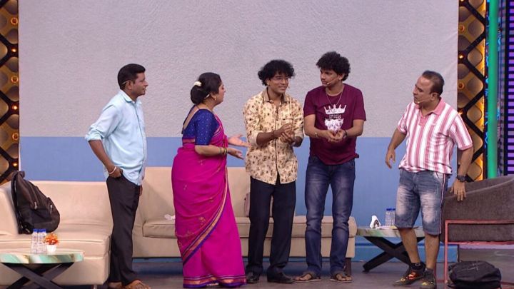 Satkar Ani Bhetavstu