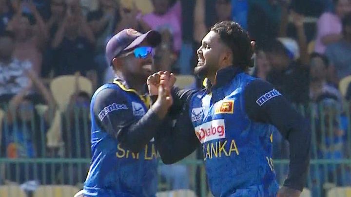 2nd ODI - Fall of Wickets - Bangladesh - 5 Jul 2025 