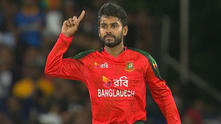 2nd T20I - Fall of Wickets - Sri Lanka - 13 Jul 2025