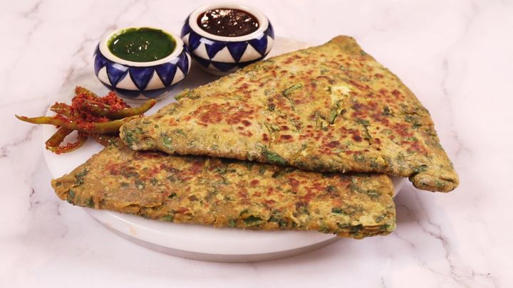 Palak Paneer Paratha