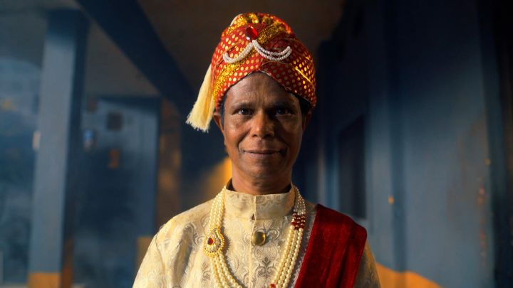 Goons take over the state capital