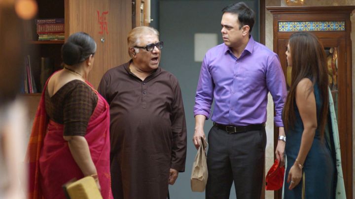 Navra-Baiko Madhye Bhandan