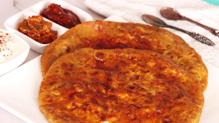 Street Style Aloo Paratha