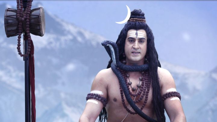 Krishna Faces Bakasura