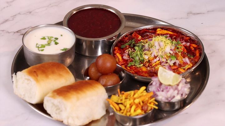 Masaledar Misal Thali