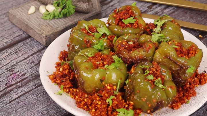 Bharli Dhobli Mirchi