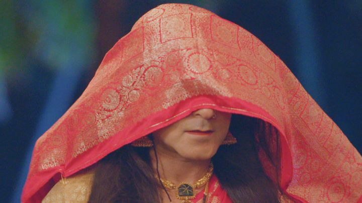 Dev, Vaani's Ghostly Encounter