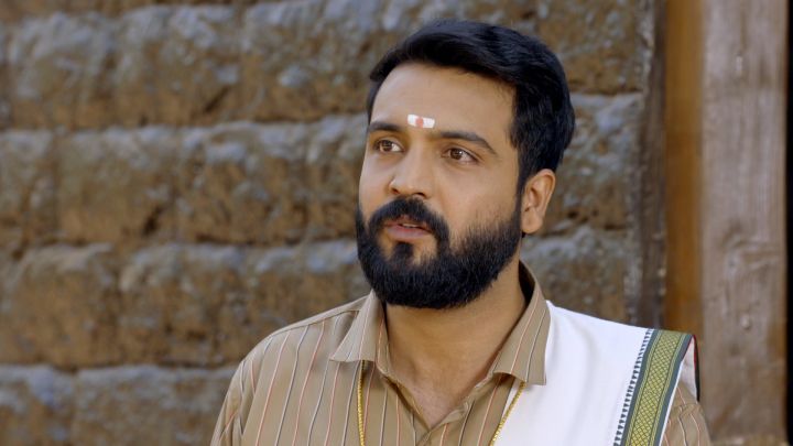 Nanda Enters The Dance Competition