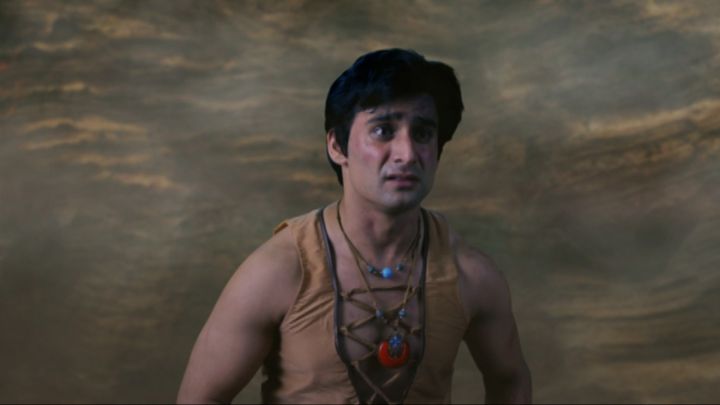 Gullu Learns Everything