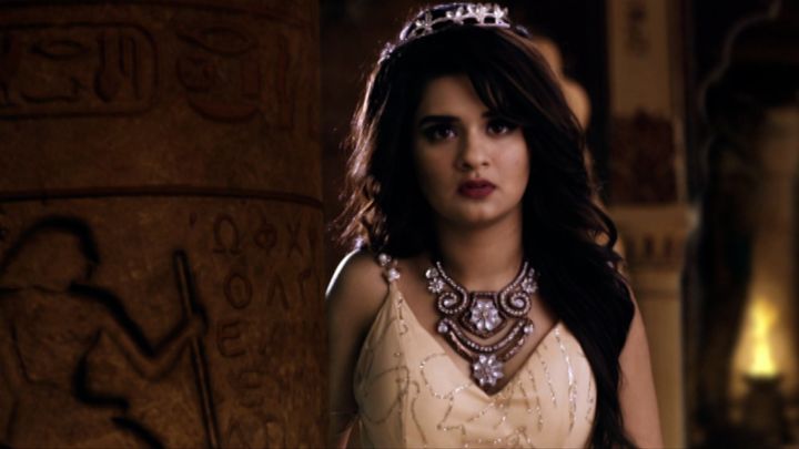 The Ateesh-E-Aftaab Gets Stolen