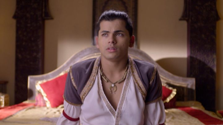 Jinu Gets Sent Back To The Lamp