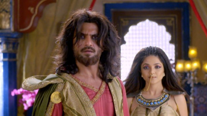 Yasmine Takes Up The Sword